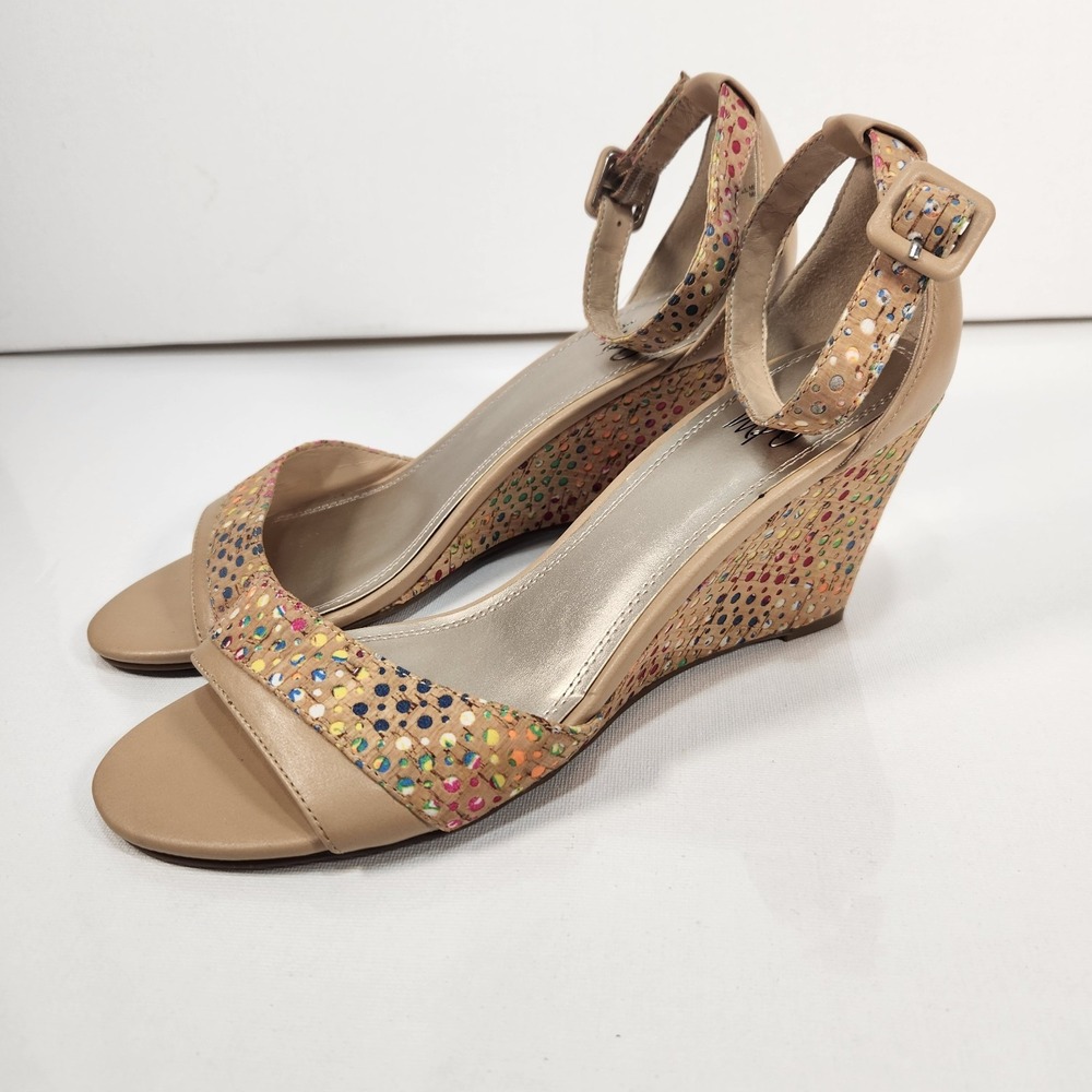 Impo Vangogh Womens Wedge Sandals Size 8.5M Beige Multicolor Heel